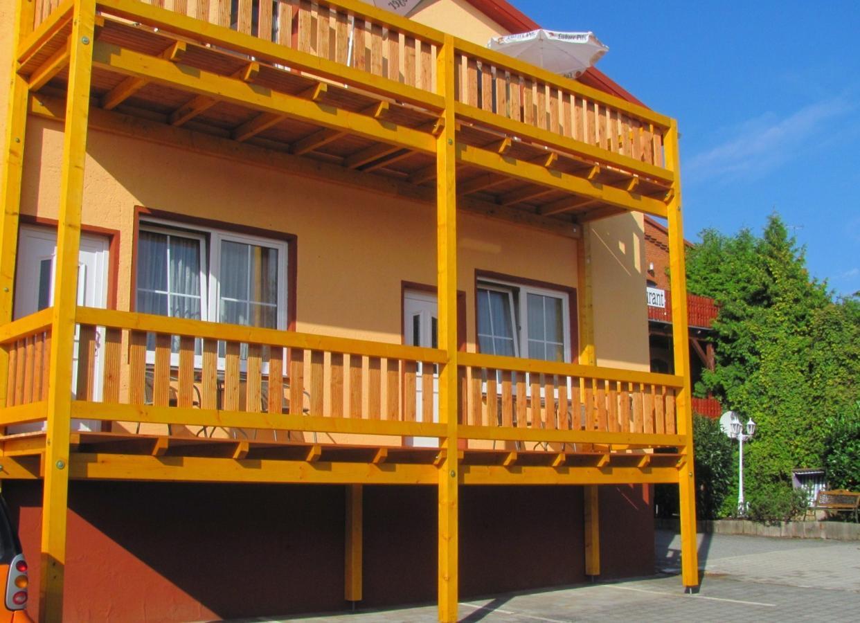 Hotel-Restaurant Christine Lübz 外观 照片